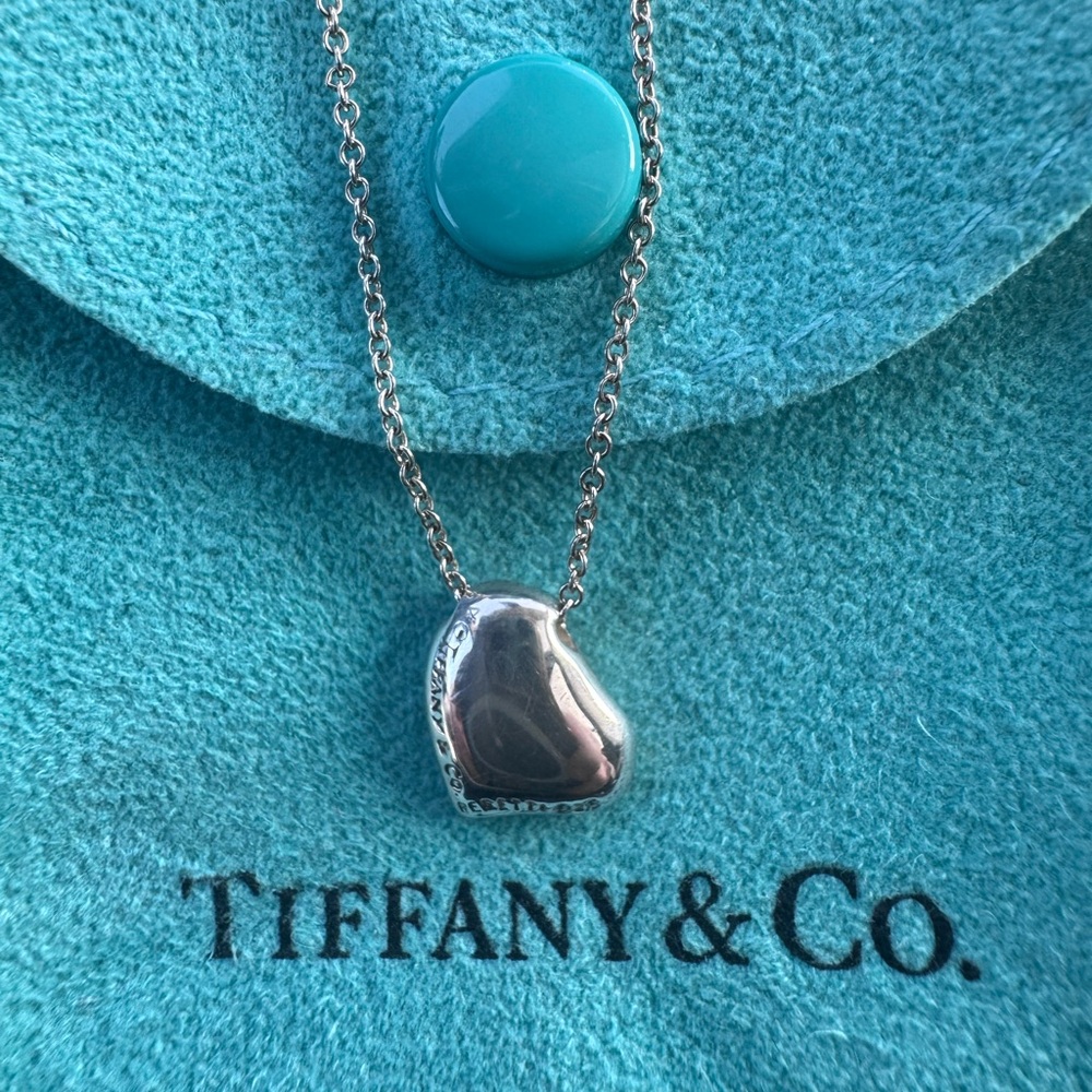 Tiffany & Co. 
Silver Elsa Perreti Heart Pendant Necklace vintage